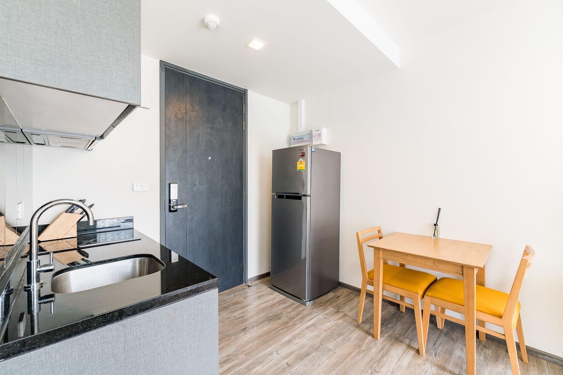 The Deck Condo Patong By Vip Luaran gambar