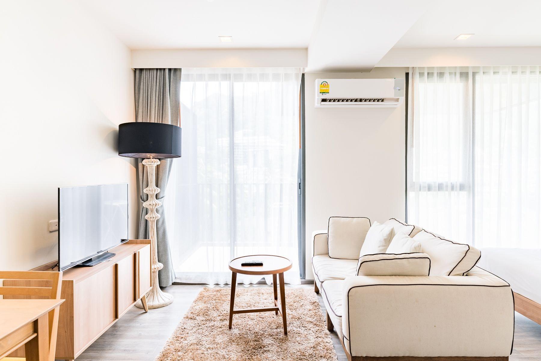 The Deck Condo Patong By Vip Luaran gambar