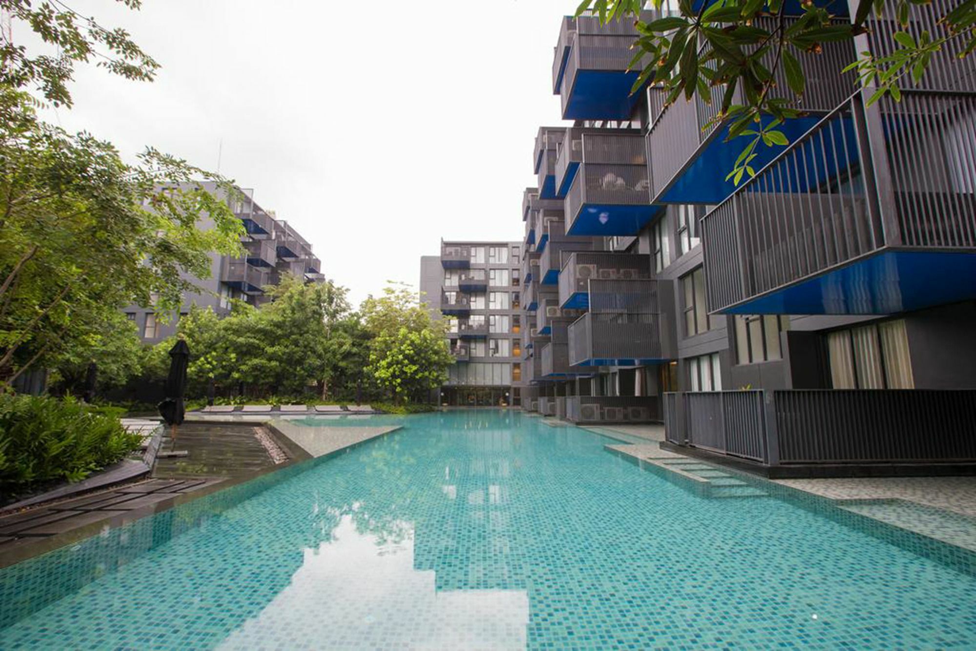 The Deck Condo Patong By Vip Luaran gambar