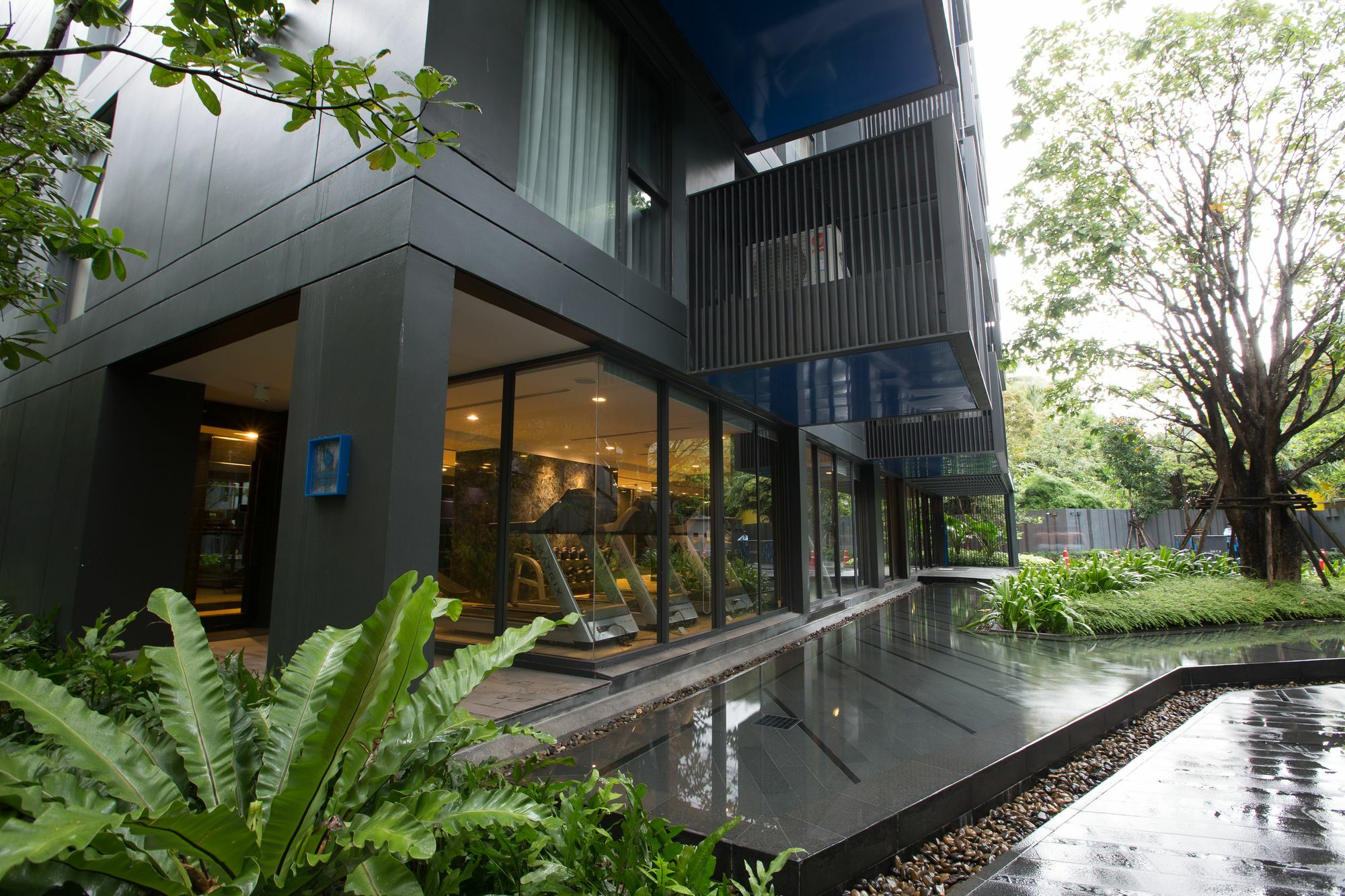 The Deck Condo Patong By Vip Luaran gambar